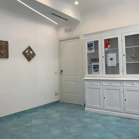 Alojamento de Acomodação e Pequeno-almoço Don Lui Forio di Ischia